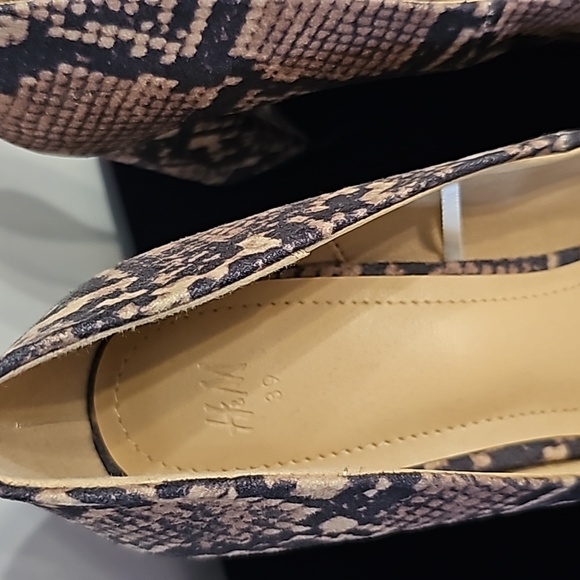 Snake print block heel 3" - Picture 2 of 5